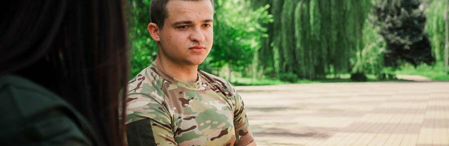 “Мрію, аби молодший брат ріс у мирі”! Слов’янський гвардієць про професію навідника БТР