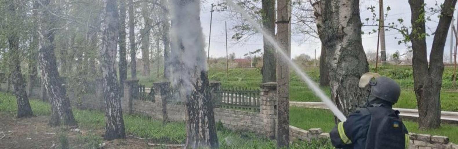 Рятувальники ДСНС врятували чоловіка з пожежі в Краматорську