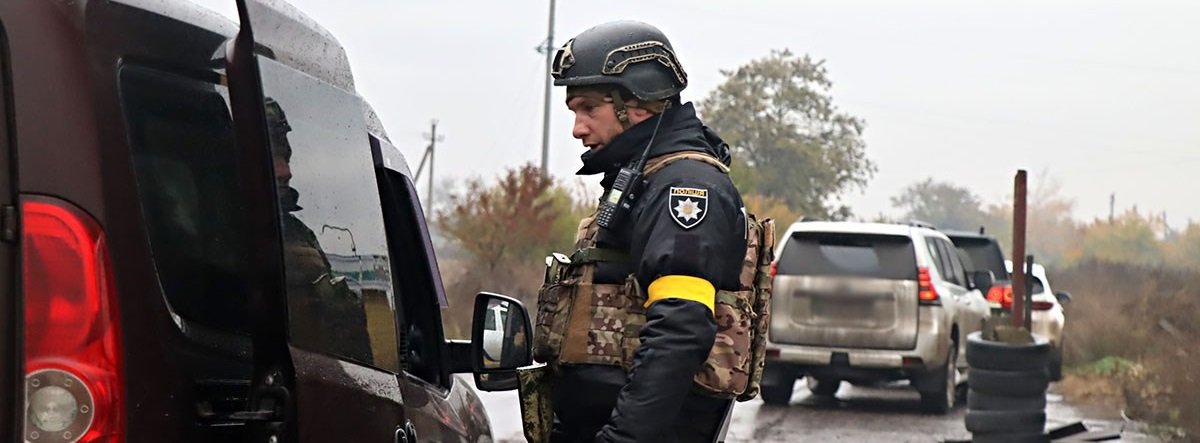 Вбивства, мародерство, викрадення: поліцейські продовжують фіксувати звірства росіян у деокупованих Лимані та Святогірську