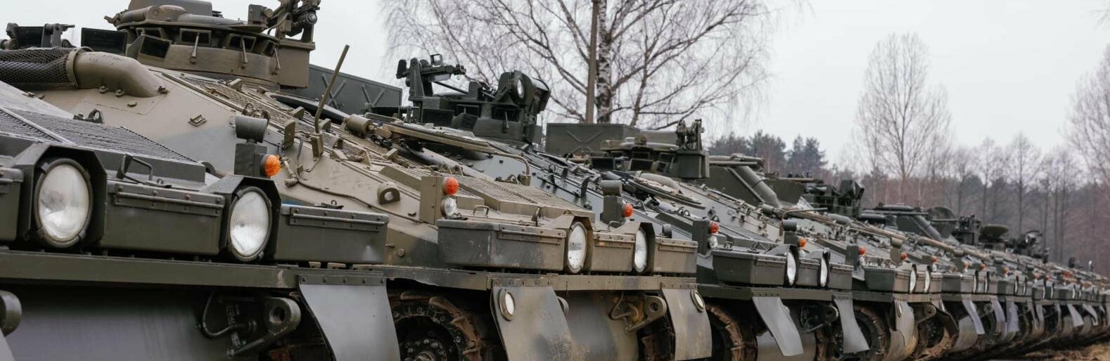 Фонд Притули закупив понад сотню гусеничних броньовиків «Спартан» для ЗСУ