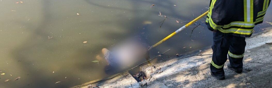У річці в Краматорську знайшли тіло мертвої жінки