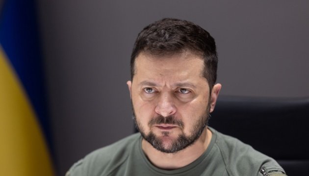 На Донеччині загарбники гинуть сотнями щоденно – Президент