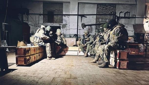 російське командування замінює розбитих «вагнерівців» під Бахмутом – Інститут вивчення війни
