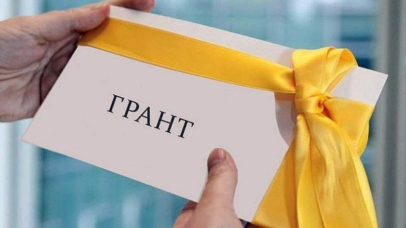 Українці можуть отримати гранти для розвитку власної справи. Працюють три програми  