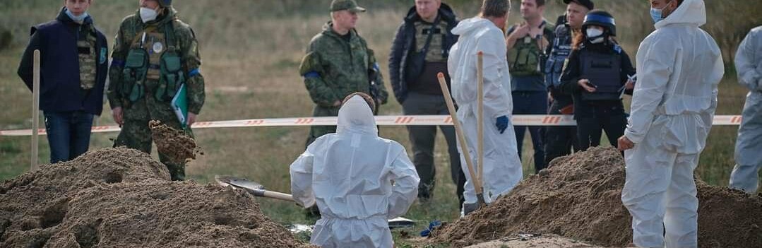 У Лимані та Святогірську розпочали ексгумацію та перезахоронення загиблих і померлих під час окупації
