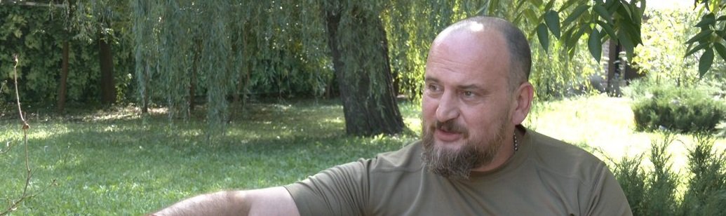 Хірург зі Слов'янська став військовим медиком і рятує бійців на фронті