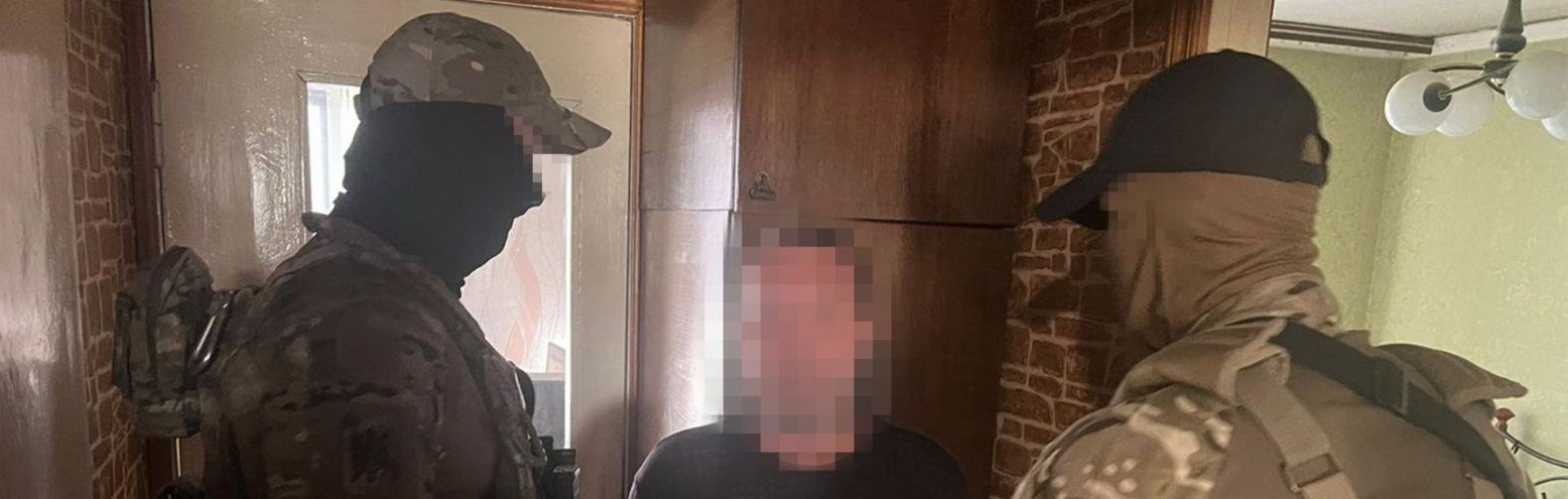 Знімав пересування техніки до Краматорська зі свого балкону: СБУ затримала 