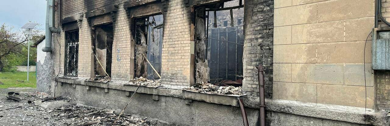 Рашисти обстріляли школу в Авдіївці «градами»