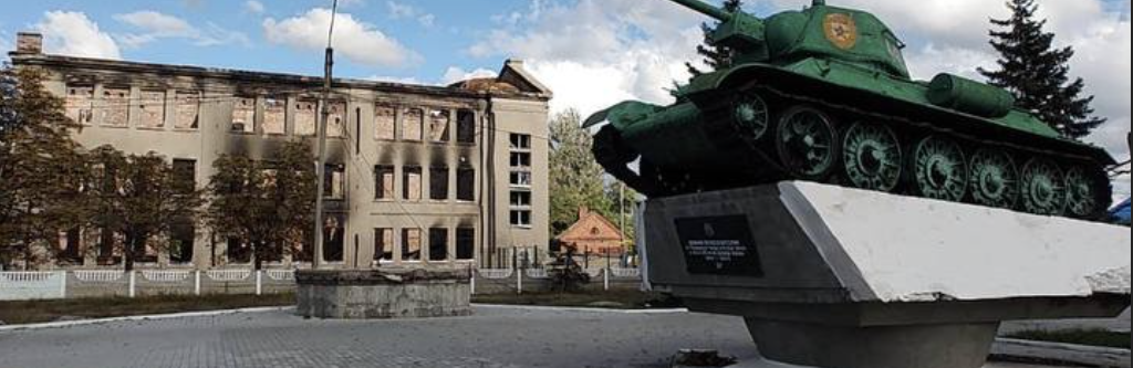 Купа російської символіки, руйнування і насторожені місцеві - яким побачили Лиман українські військові, які заходили у місто