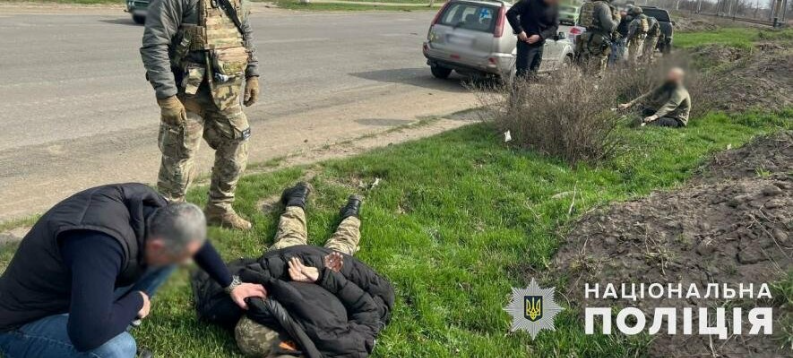 Житель Костянтинівки торгував гранатами у Дружківці