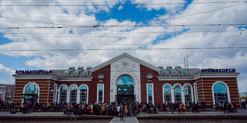 Рік тому росія завдала терористичного удару по залізничному вокзалу Краматорська