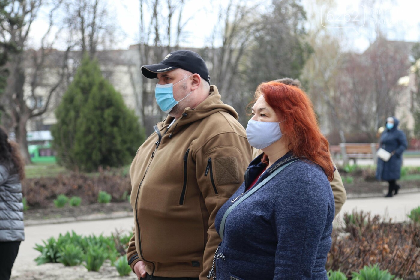 "Ми вчилися жити самі". У Слов’янську пройшла виставка фото матерів загиблих захисників України, фото-16