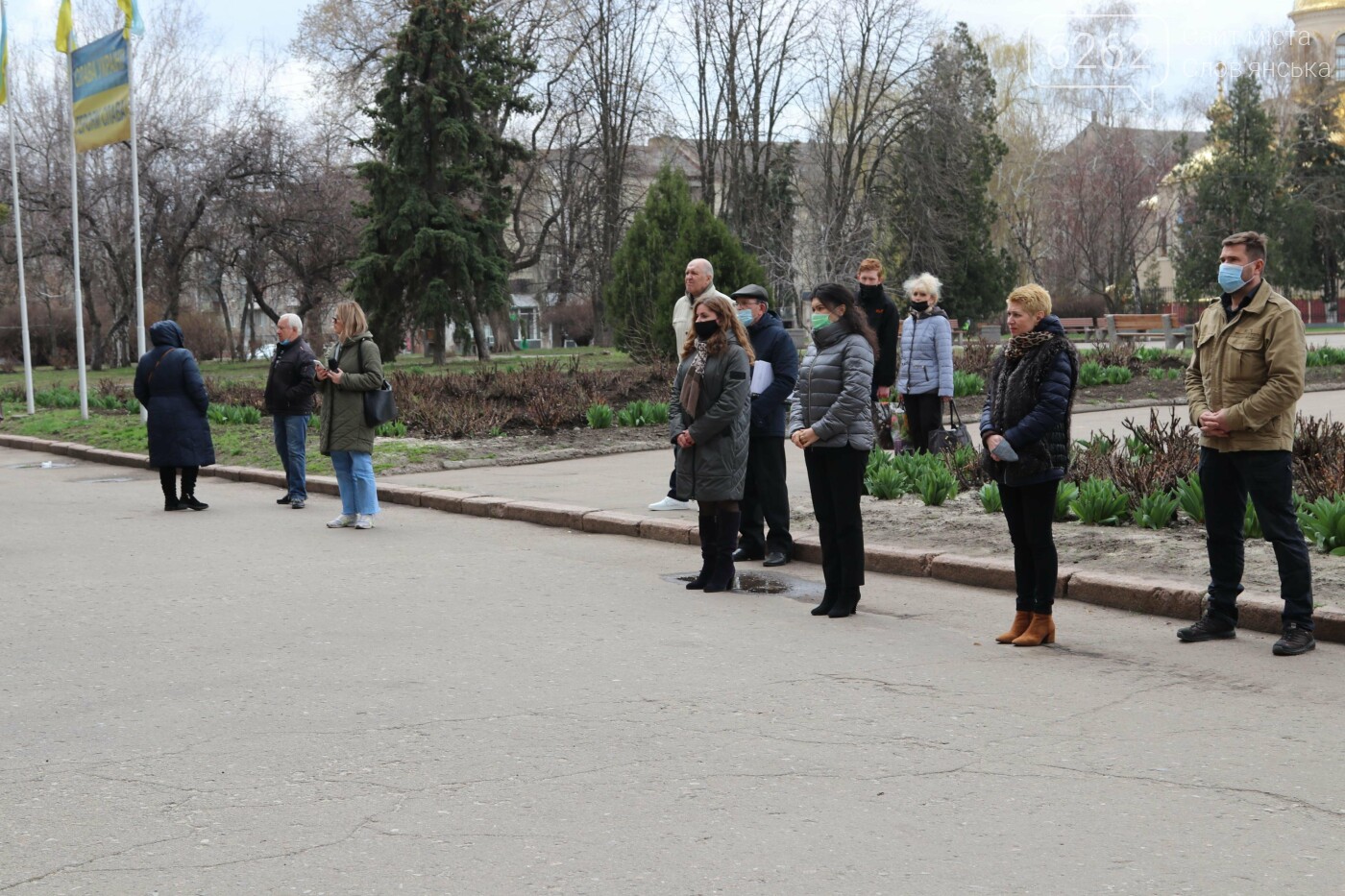 "Ми вчилися жити самі". У Слов’янську пройшла виставка фото матерів загиблих захисників України, фото-25