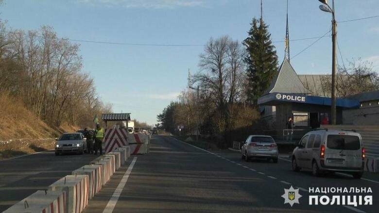 Зброя, НЗФ та перевезення наркотиків. Які порушення фіксували на блокпостах поблизу Слов’янська