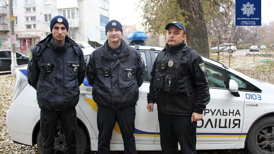 В Славянске от самоубийства спасли девушку - ВИДЕО, фото-1 В Славянске от самоубийства спасли девушку - ВИДЕО, фото-1