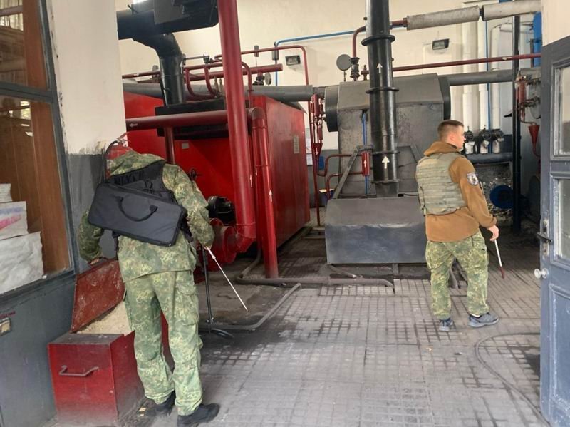 Посадовець-хабарник та "заміноване" депо - що сталося у Сло..., фото-4 Посадовець-хабарник та "заміноване" депо - що сталося у Слов'янську за тиждень, фото-4