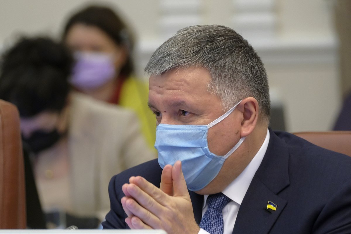 В Україні хочуть розширити використання електрошокерів полі..., фото-1 В Україні хочуть розширити використання електрошокерів поліцією, фото-1