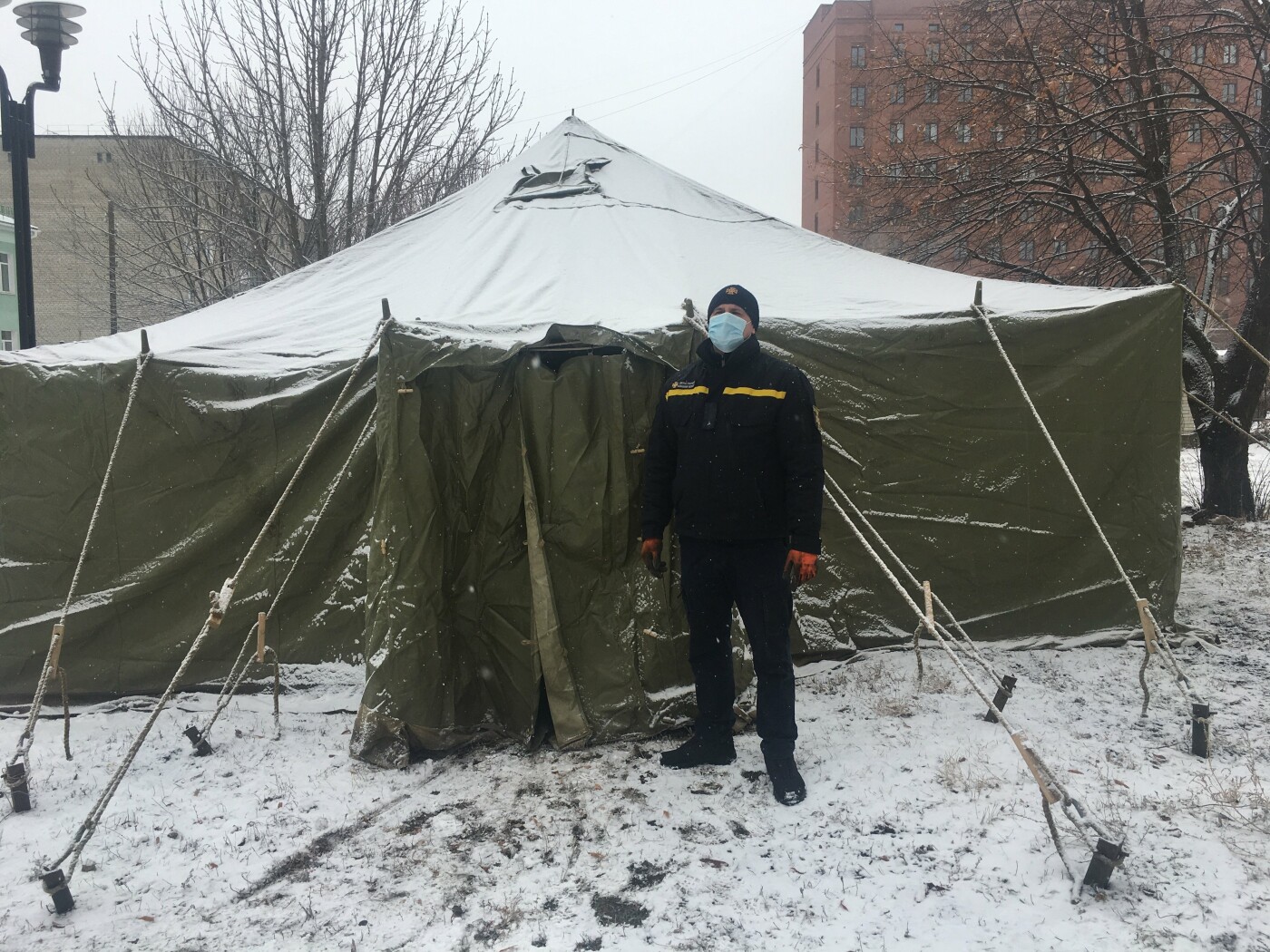 Мороз підкрадається. Люди звертаються до мобільних центрів обігріву Донеччини (фото) , фото-3