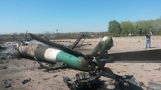 Вибухи у Краматорському аеропорту. 7 років тому сепаратисти обстріляли вертоліт та літак української армії, фото-4