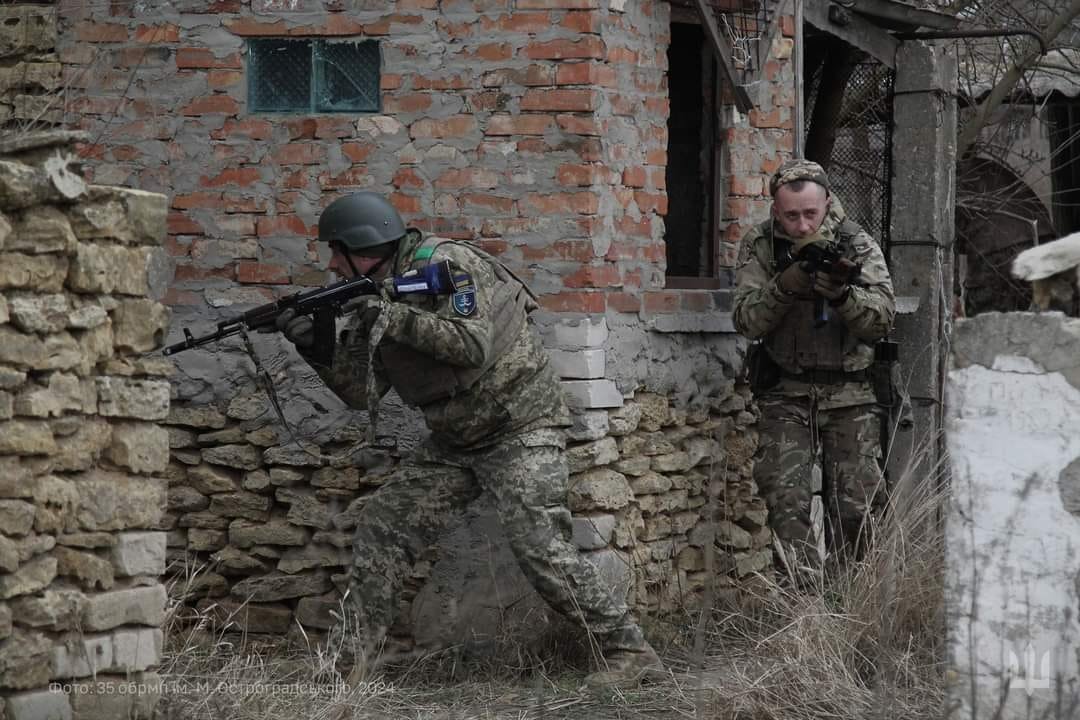 Українські оборонці на східному фронті