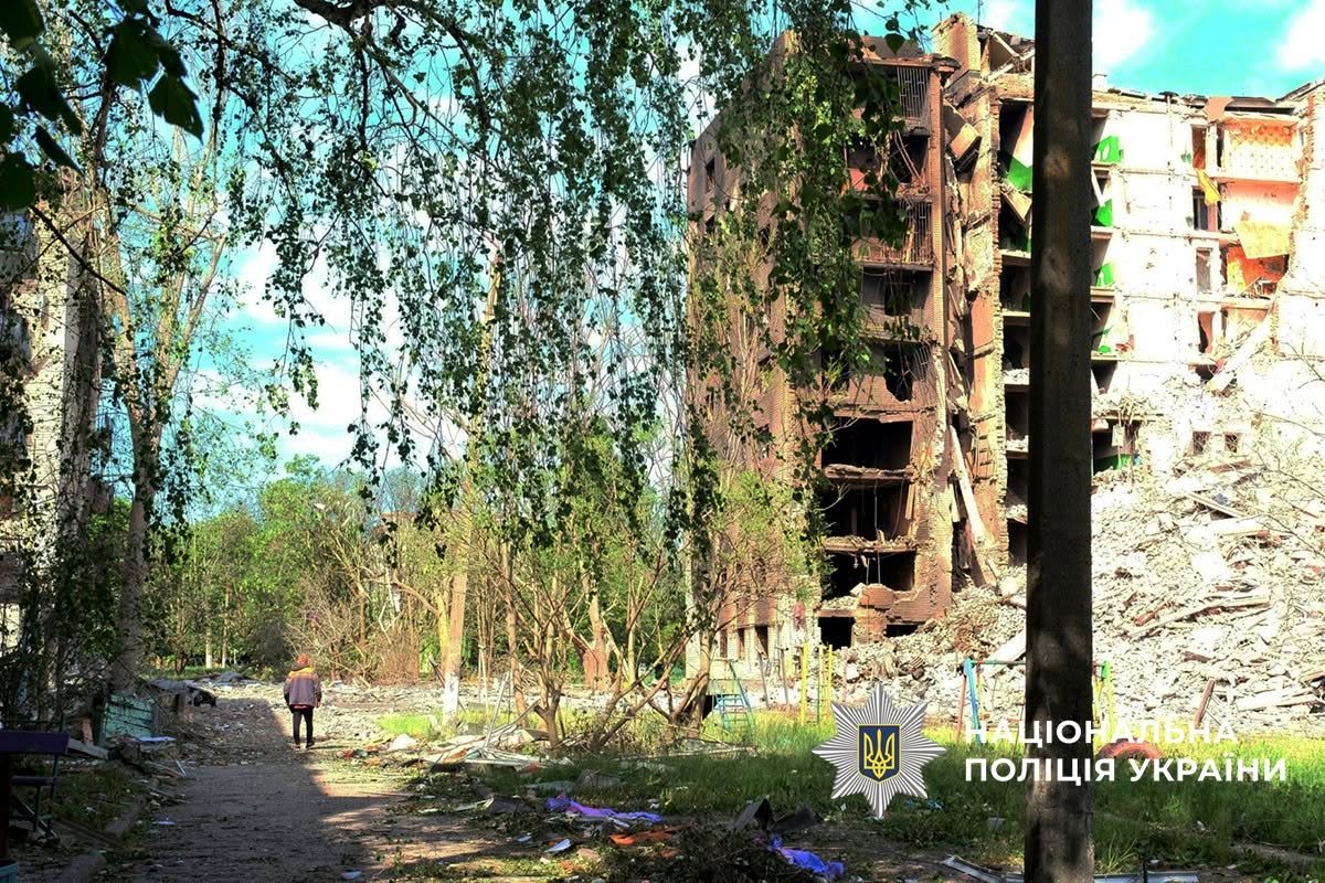 Поліція Донеччини, Поліцейські екіпажу «Білий Янгол» у Миколаївці Поліцейські екіпажу «Білий Янгол» у Миколаївці