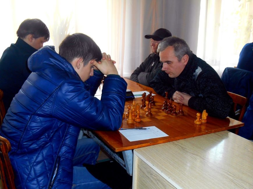 В Славянске проходит 78 чемпионат по шахматам (фото) - фото 1